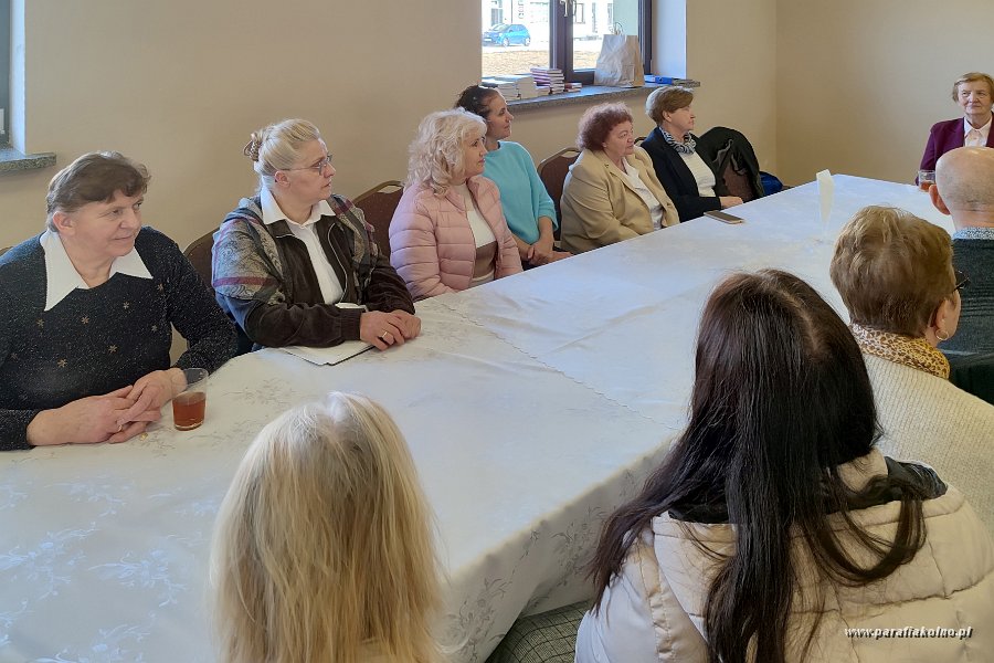 79 Katecheza ks. Andrzeja Mikuckiego.jpg